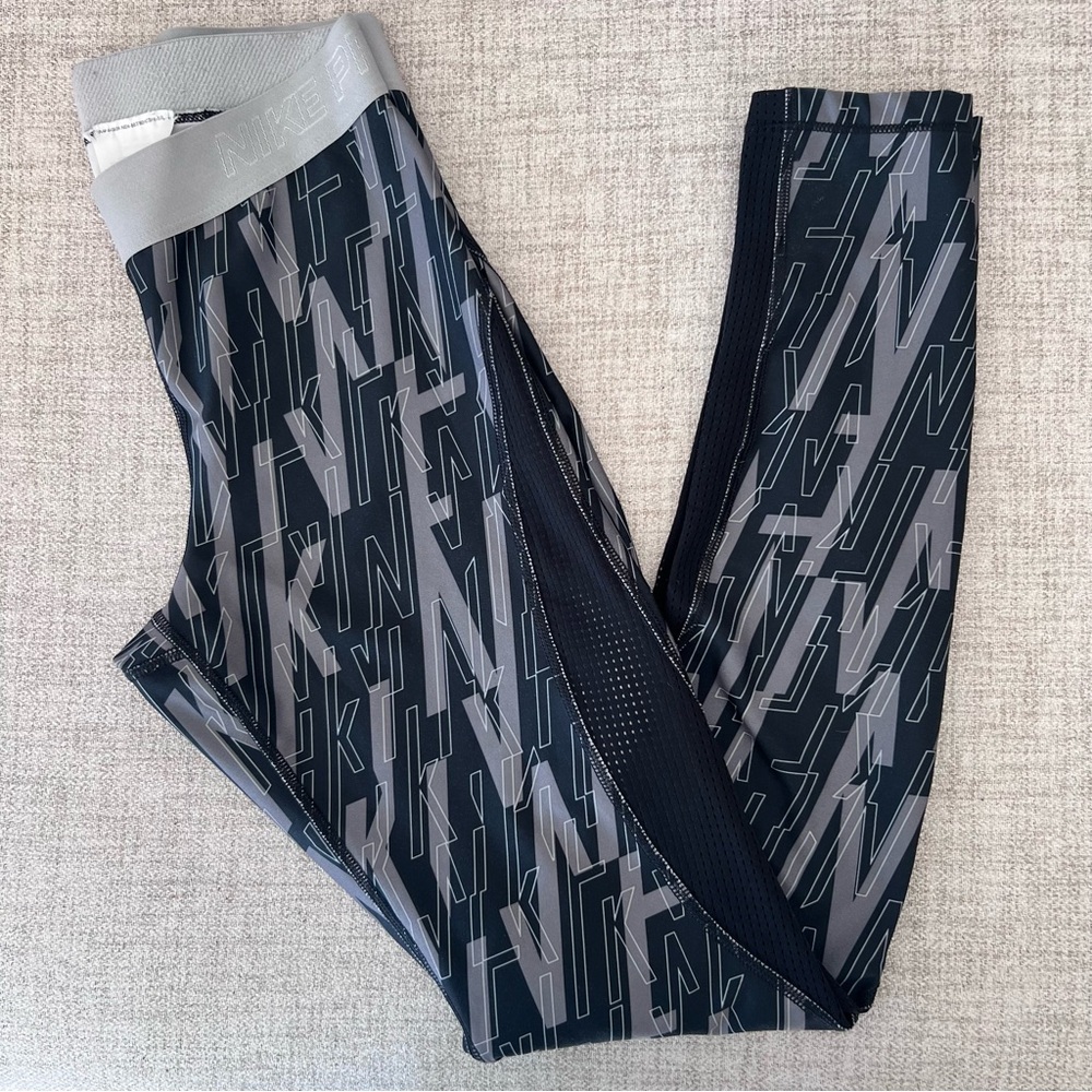 Nike Pro Hypercool Leggings